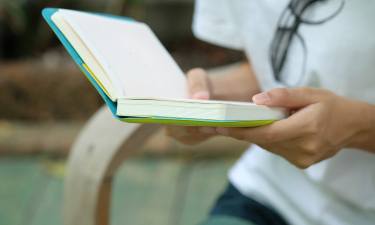 How to Use the RACGP Handbook Effectively? A Complete Guide for GP Exam Success